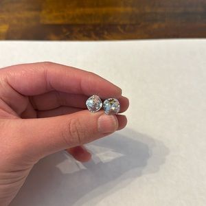 Cushion cut crystal studs